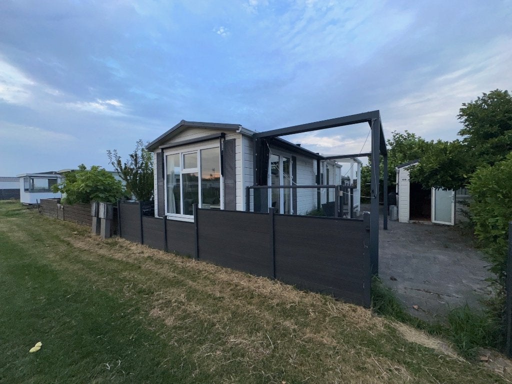 Zaro Chalet 2 slaapkamers Airco inclusief transport NL♦️, Tot en met 4