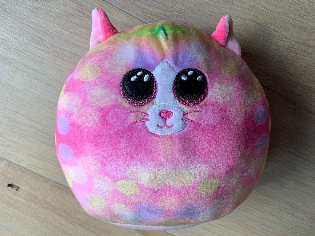 🌈 Ty Squish-a-Boo – Sunny knuffelkussen 💖 in kattenvorm 🐾, Overige karakters, Ophalen of Verzenden, Zo goed als nieuw, Roze