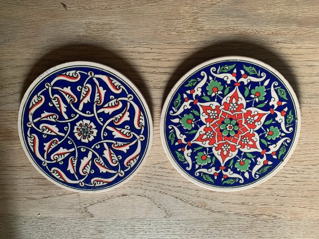 2 Turkse keramische wandbordjes / onderzetters-İznik stijl, Ophalen of Verzenden