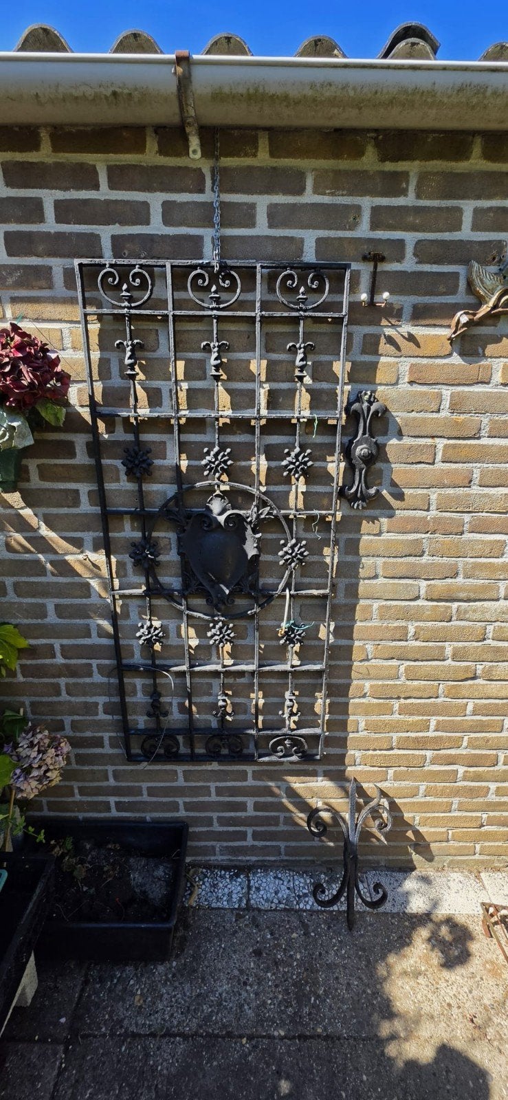 Decoratief smeedijzeren wandrek voor tuin of interieur, Tuin en Terras, Ophalen, Gebruikt