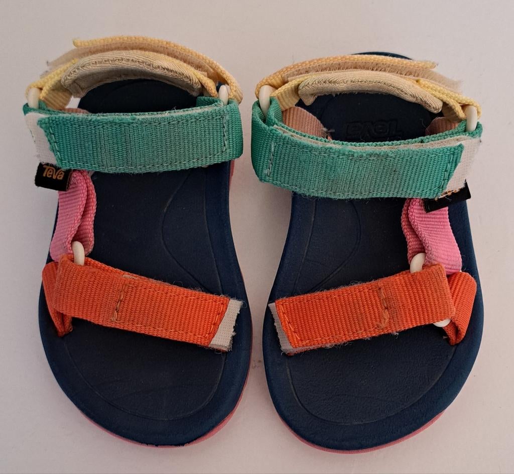 Teva Hurricane XLT 2 -Meisjes Sandalen Maat 19, Kinderen en Baby's, Kinderkleding | Schoenen en Sokken, Meisje, Overige typen