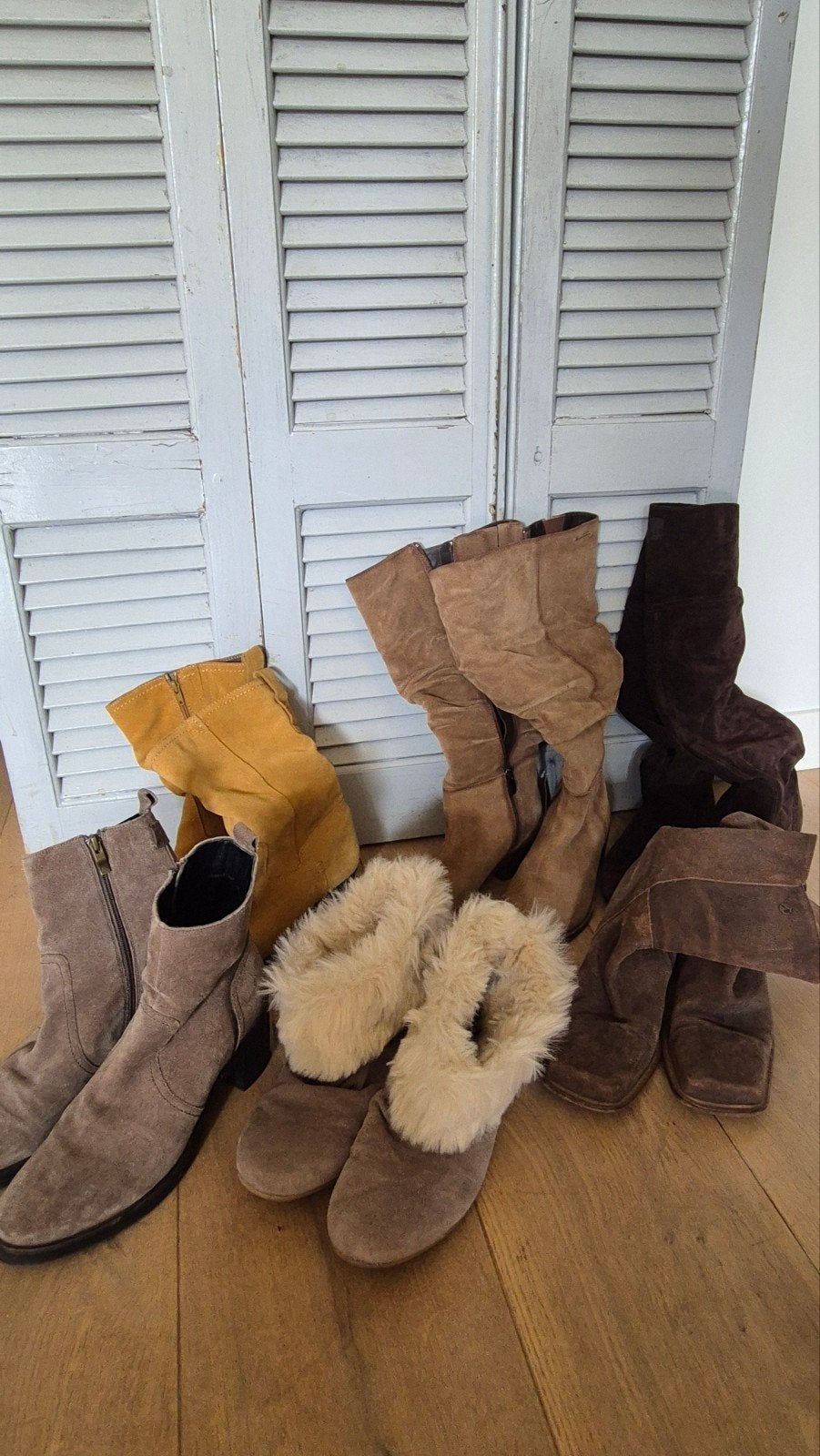 6 paar leer/suede (winter)laarzen mt.41 Alles in 1 koop 25,-, Kleding | Dames, Hoge laarzen, Bruin, Ophalen of Verzenden, Maruti, Jana