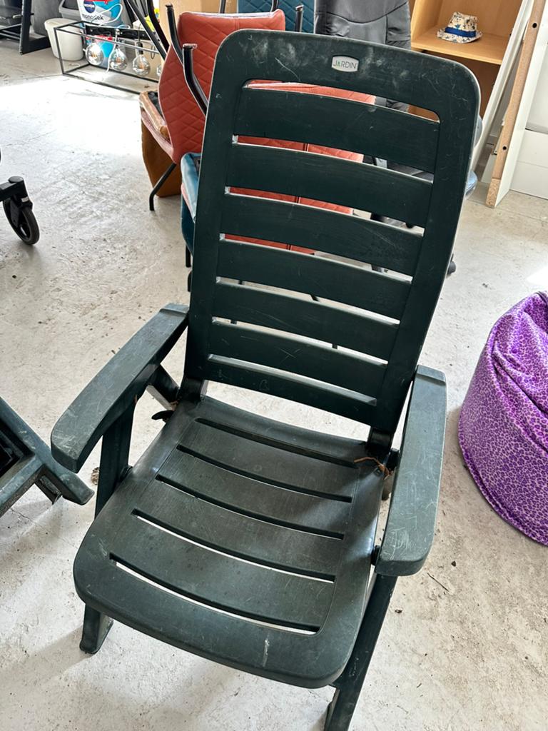 Uitklapbare stoelen met verstelbare rugleuning, Ophalen, Gebruikt, Kunststof, Verstelbaar