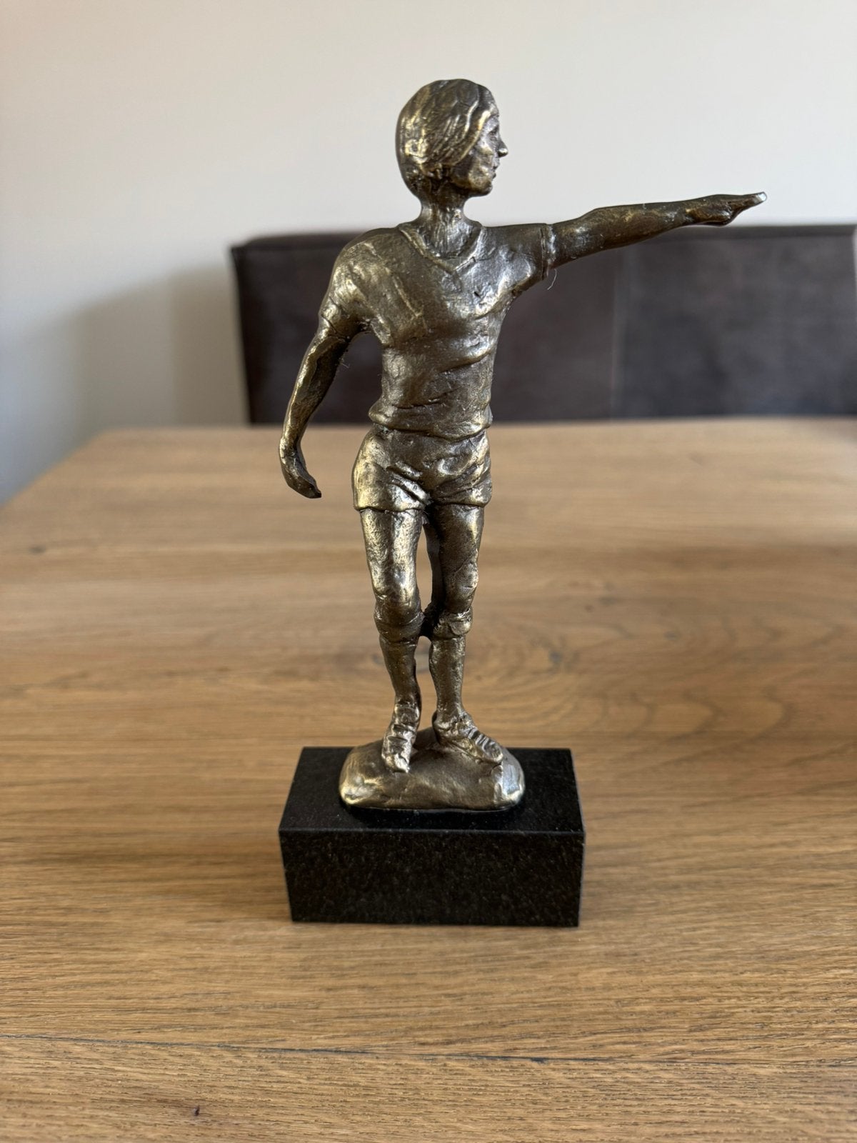 Johan Cruijff beeldje, Ophalen of Verzenden, Handgemaakt, 20 - 50 cm, Overige materialen