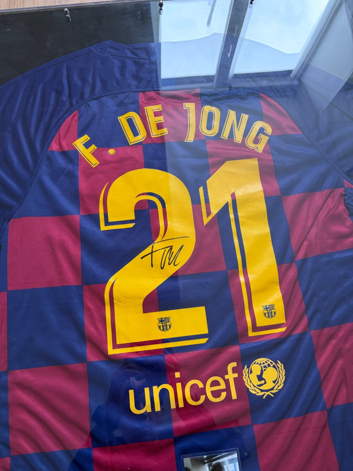 Gesigneerd FC Barcelona shirt Frenkie de Jong, Verzamelen, Ophalen of Verzenden, Zo goed als nieuw, Buitenlandse clubs, Shirt