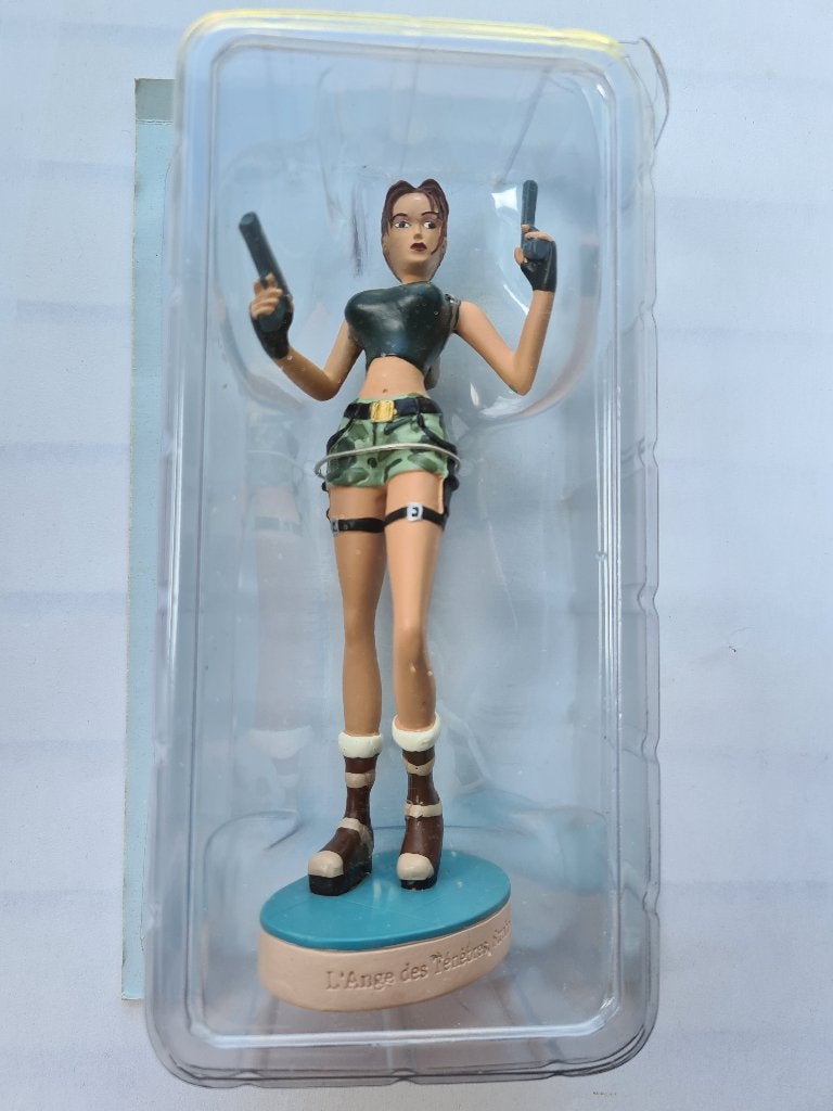 Lara croft beeldje 16 cm tomb raider NEW, Spelcomputers en Games, Games | Sony PlayStation 1, Avontuur en Actie, 1 speler, Nieuw