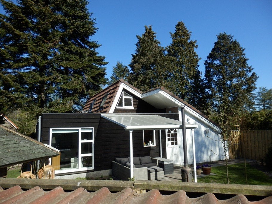 Tijdelijk te huur ong. twee maand  mooie bungalow + jacuzzi, Direct bij eigenaar, Balkbrug, 4 kamers, Overijssel