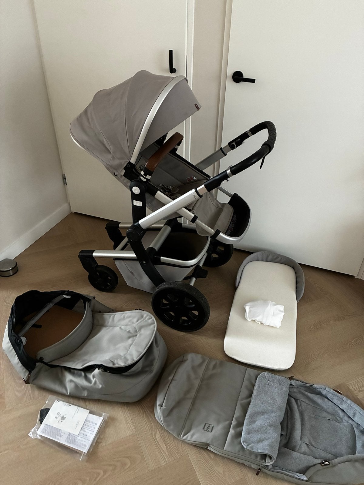Joolz Day 2 Earth Combiwagen, Kinderen en Baby's, Kinderwagens en Combinaties, Gebruikt, Combiwagen, Met reiswieg, Ophalen