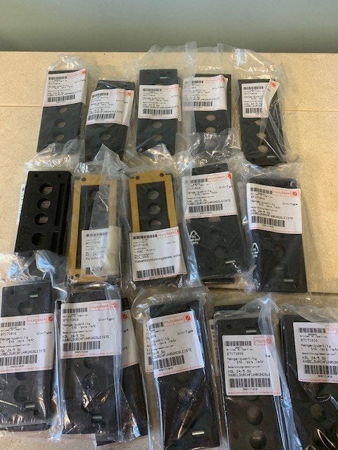(25stuks)  MURRPLASTIK kabel doorvoer(new in verpakking), Ophalen of Verzenden, Nieuw, Overige merken, Overige typen