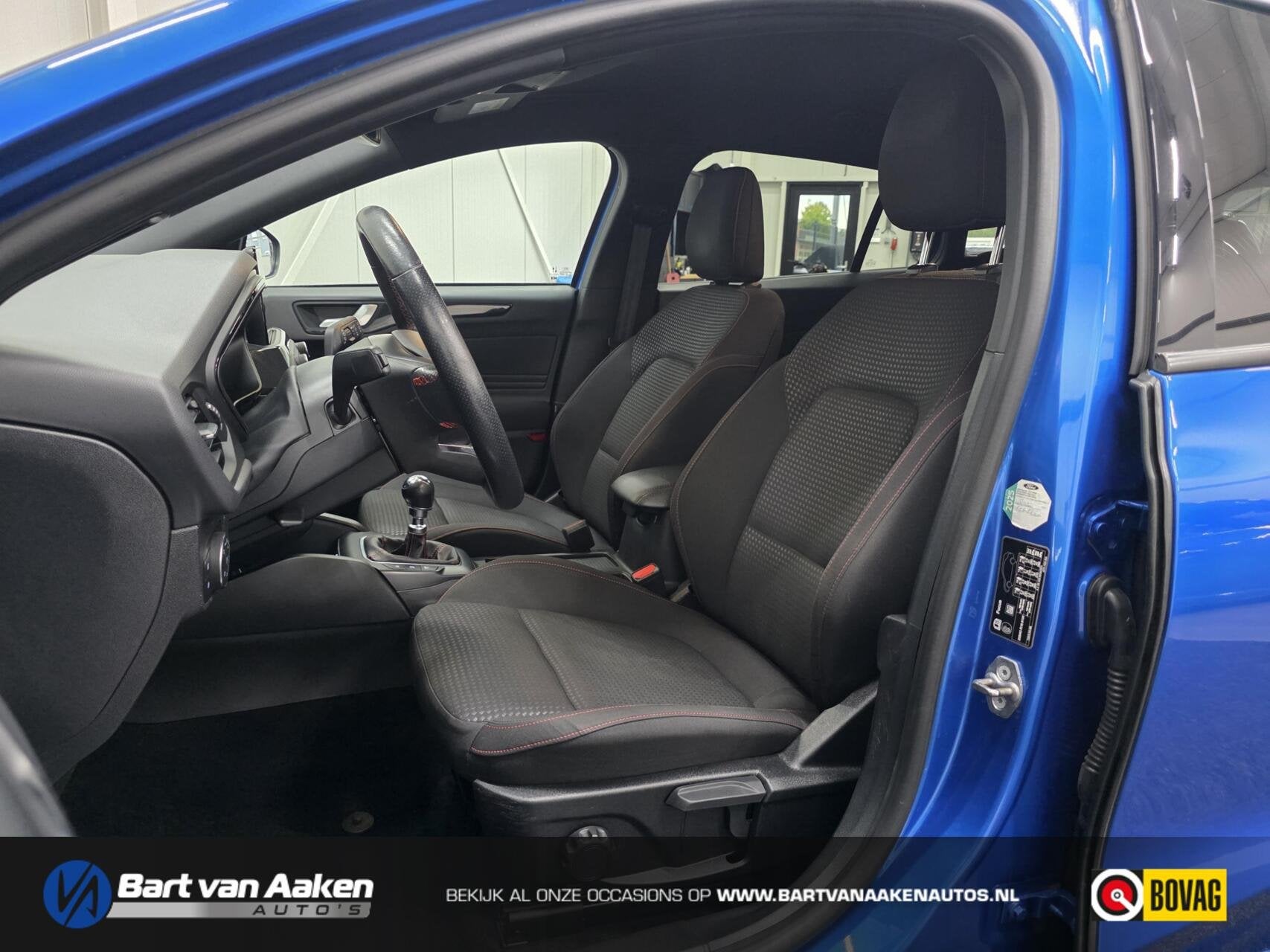 Ford Focus Wagon 1.0 Hybrid ST Line X Business 18Inch Keyles, Auto's, Stof, Gebruikt, Met garantie (alle), Blauw