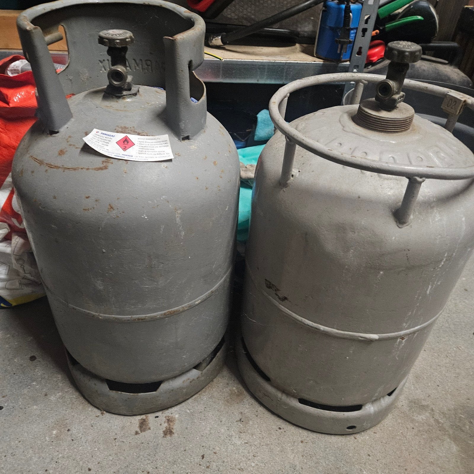 2 lege gasflessen, ideaal voor barbecue of terrasverwarmer, Ophalen, Gebruikt
