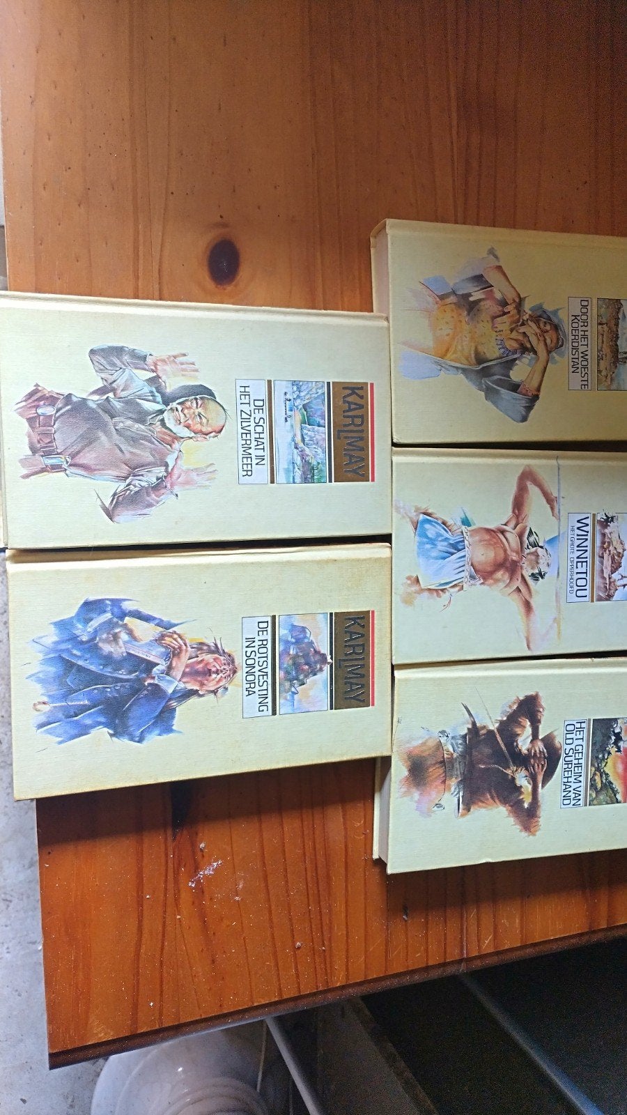 Karl May boeken (pocket size met harde kaft)- 5-delige set S, Ophalen, Gelezen, Karl May, Nederland