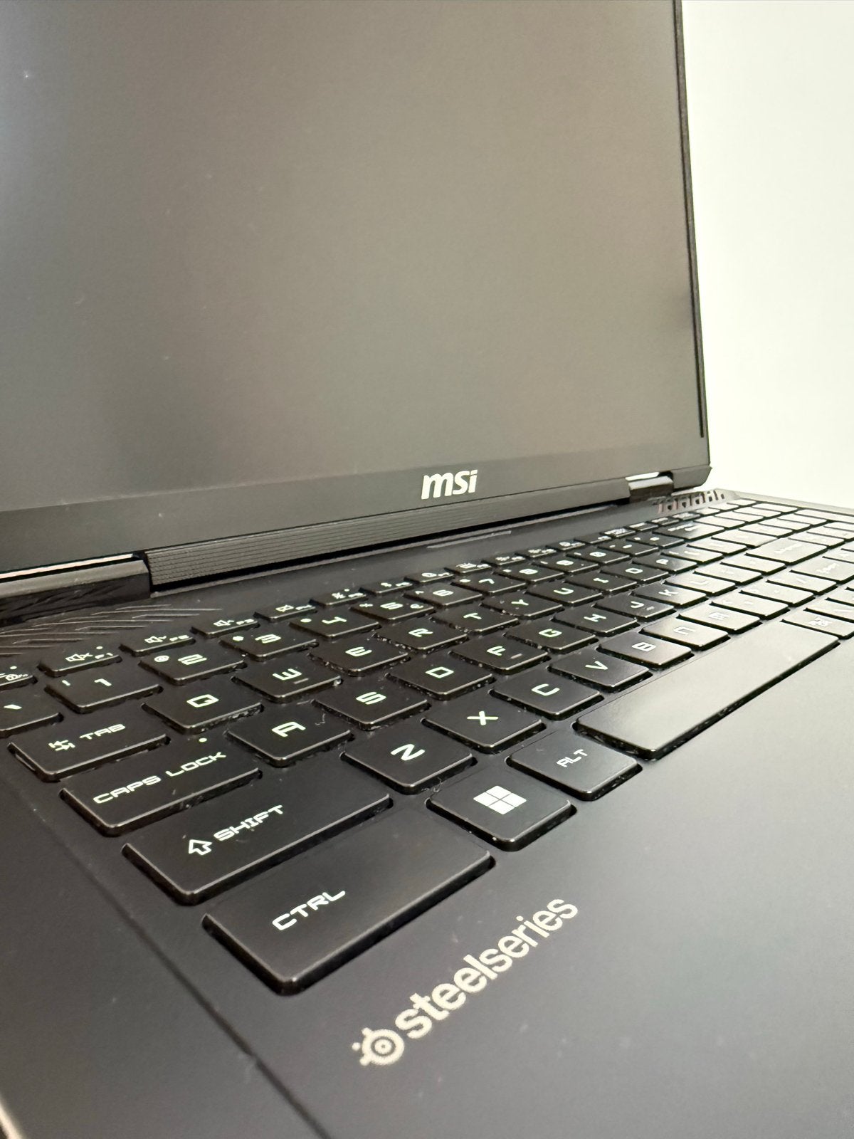 MSI Raider 18 HX A14VIG-243NL - i9 - 32GB - 2TB - RTX 4090, Computers en Software, Windows Laptops, Met videokaart, Nieuw, Ophalen of Verzenden