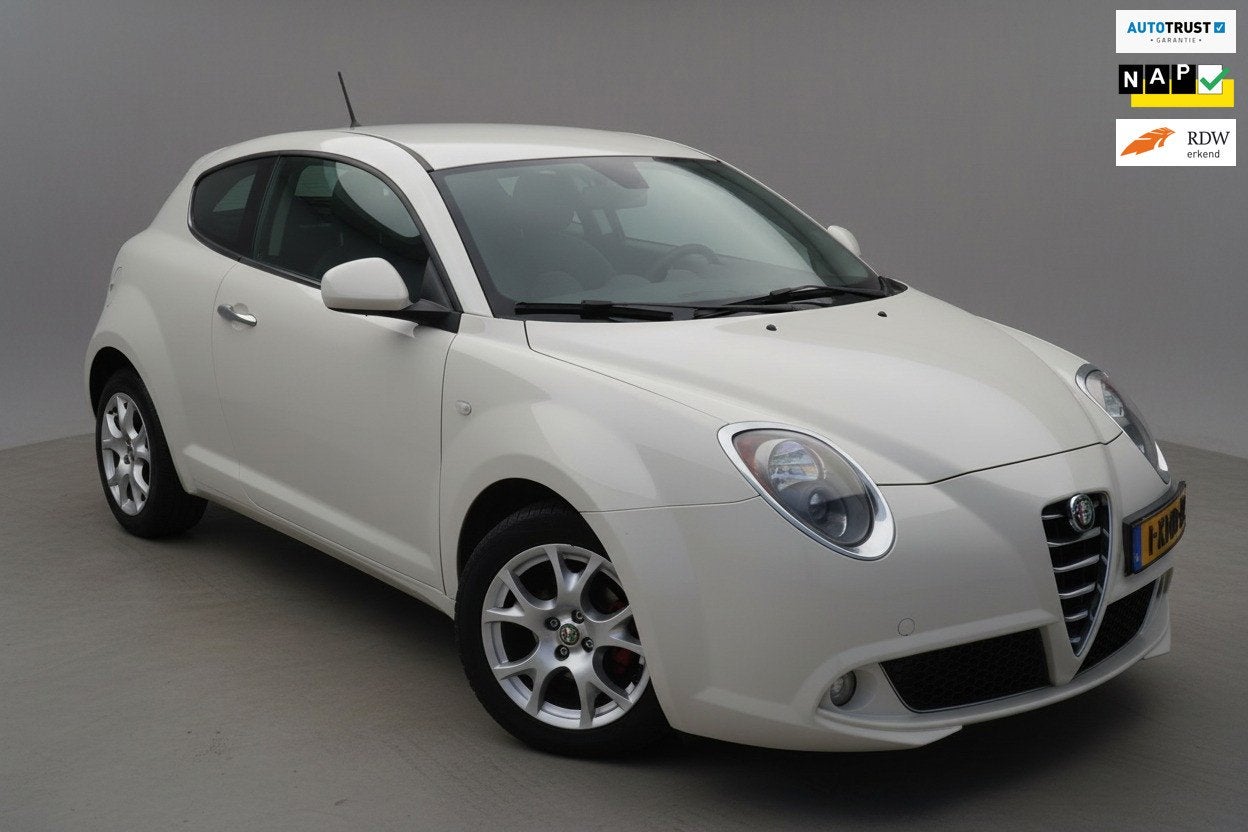 Alfa Romeo MiTo Clima|Cruise|Leder|Navi|6-bak!, Auto's, Voorwielaandrijving, 101 pk, Gebruikt, Handgeschakeld