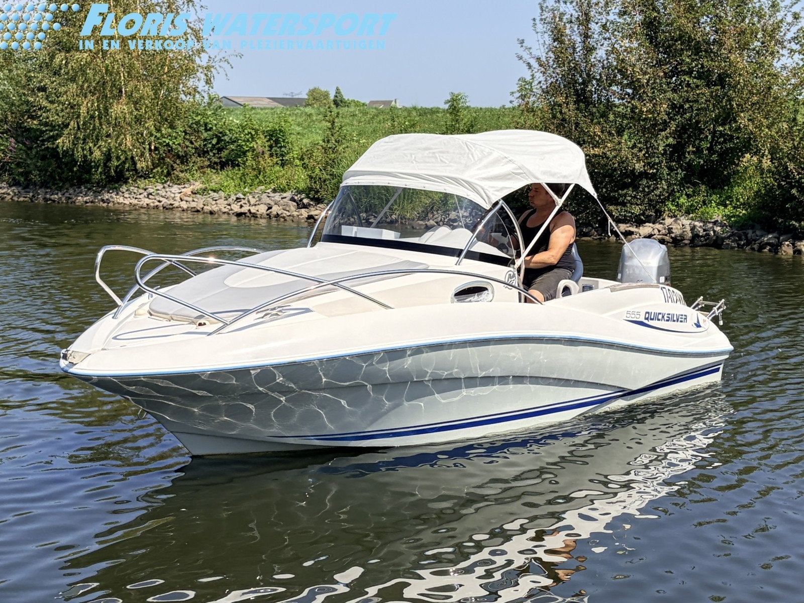 Quicksilver Activ 555, Gebruikt, Binnenboordmotor, Overige materialen, 6 m