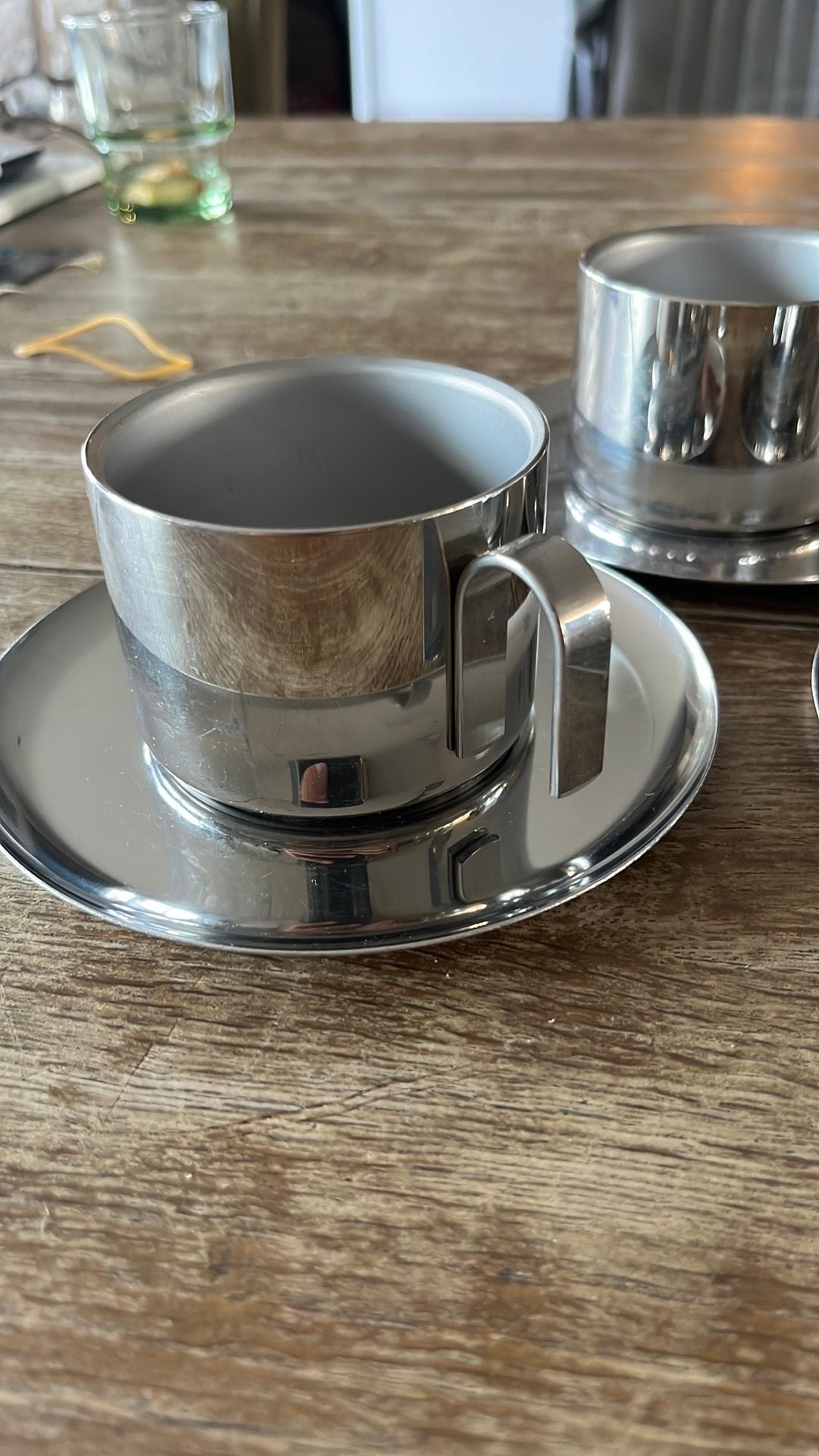 Drie dubbelwandige koffie kopjes van RVS “italwaber”, Ophalen of Verzenden, Overige materialen, Overige stijlen, Kop(pen) en/of Schotel(s)
