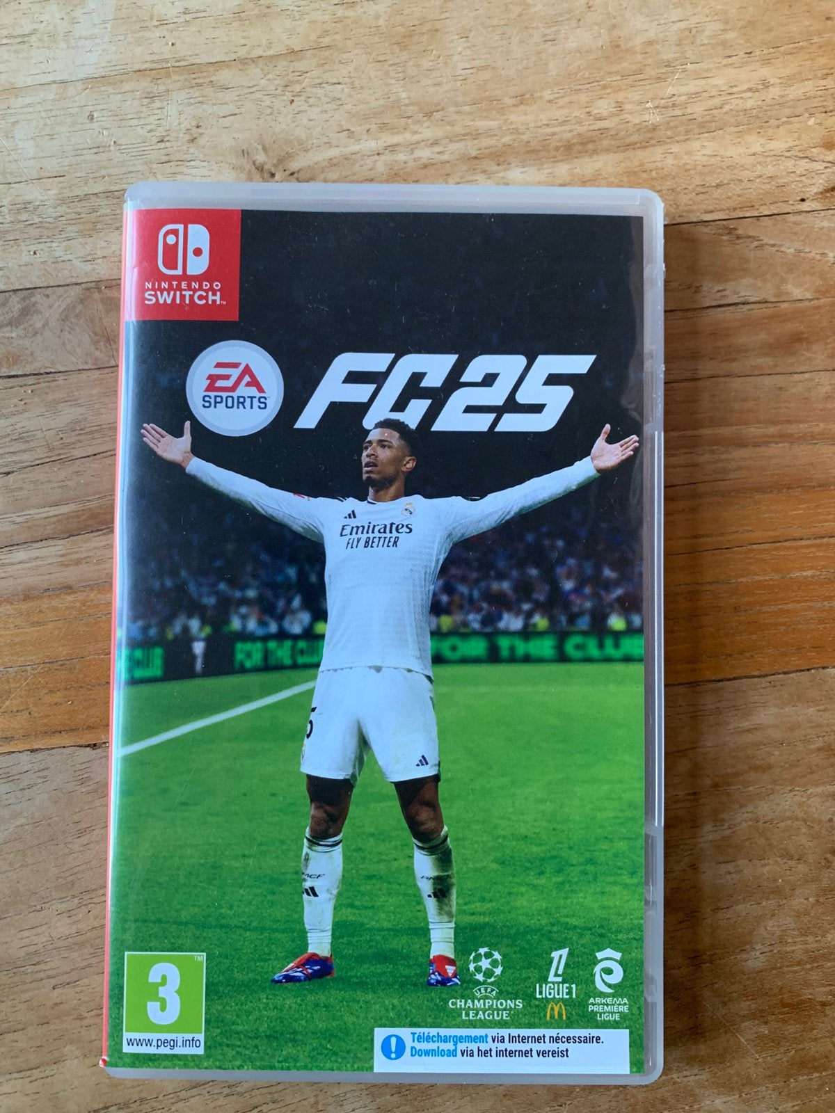 EAFC 25 Nintendo Switch (1), Spelcomputers en Games, 2 spelers, Ophalen of Verzenden, Zo goed als nieuw, Eén computer