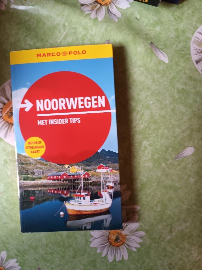 Noorwegen Marco Polo Reisgids Lapland Noordpool Oslo kaart, Boeken, Reisgidsen, Overige merken, Europa, Ophalen of Verzenden, Zo goed als nieuw