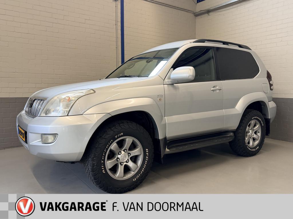 Toyota Land Cruiser 3.0 D-4D VX HR Blind Van Automaat, Auto's, Automaat, Gebruikt, Diesel, SUV of Terreinwagen