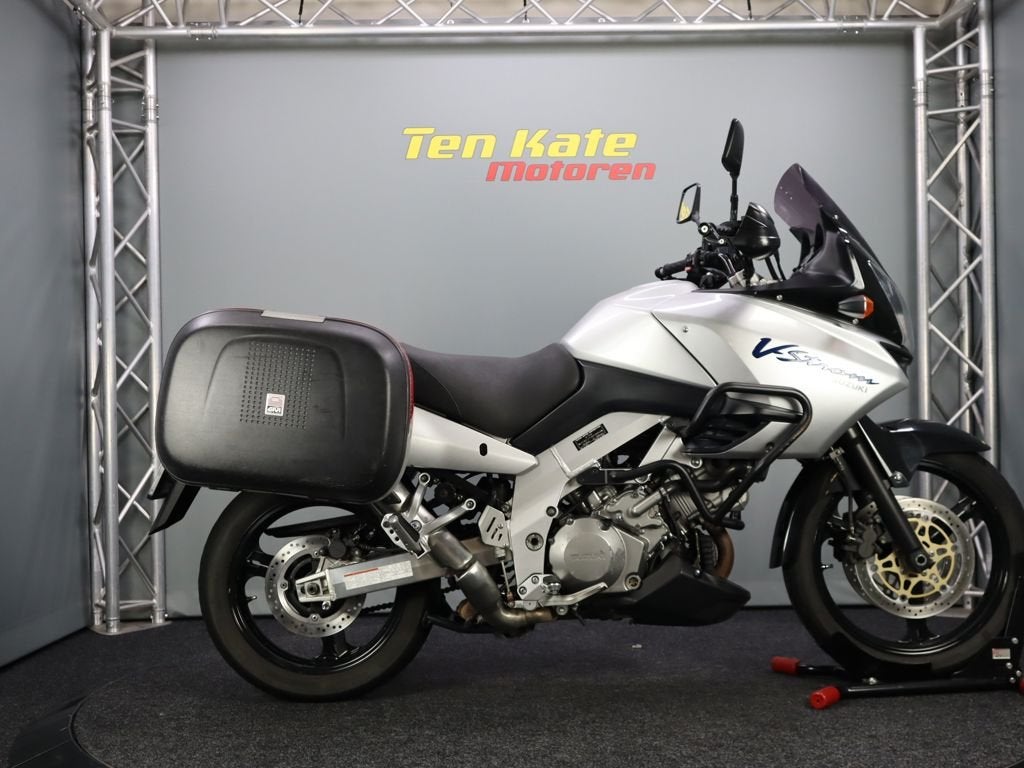 Suzuki DL 1000 V-Strom, 996 cc, Bedrijf, Meer dan 35 kW, Toermotor