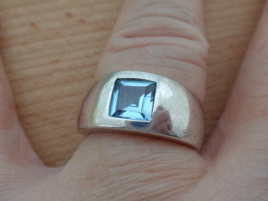 zilveren ring MEXX met blauwe steen [402], Verzenden, Zo goed als nieuw, 17 tot 18, Dame