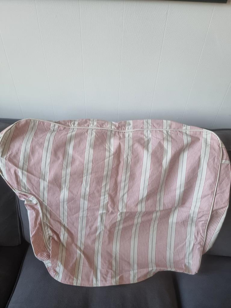 Ikea ektorp mobacka 2 zits hoes rood nieuw, Huis en Inrichting, Banken | Bankstellen, 75 tot 100 cm, Ophalen of Verzenden, Rechte bank