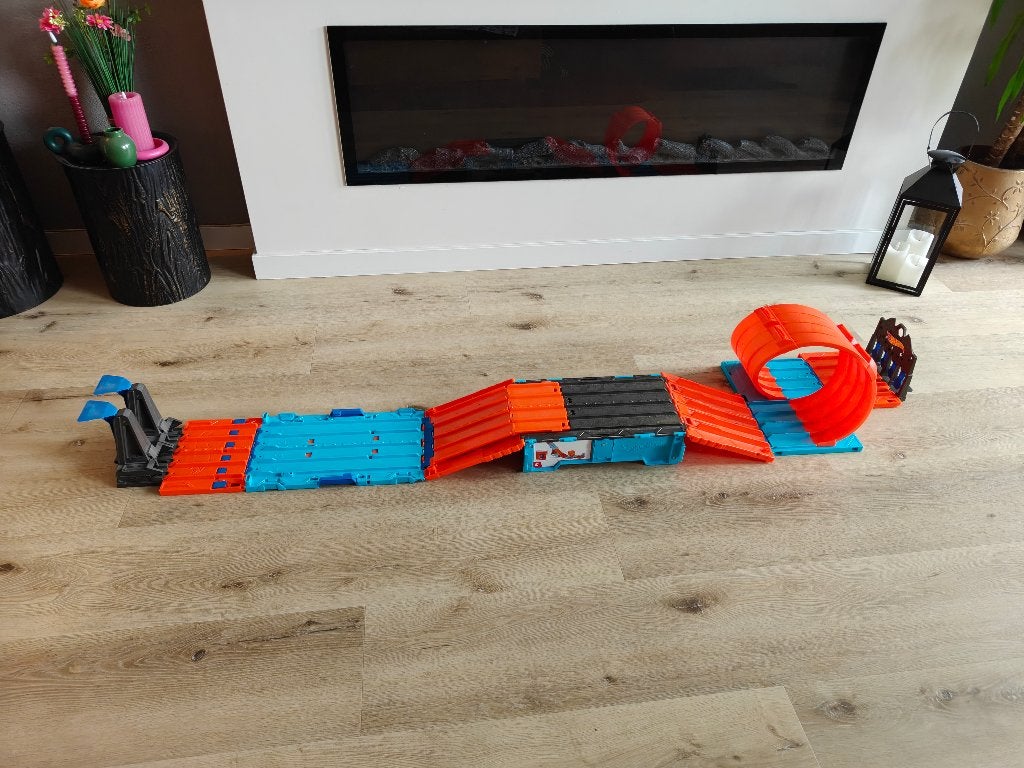 hotwheels stuntbaan met uitbreiding, Ophalen of Verzenden, Hot Wheels, Handmatig, Met looping
