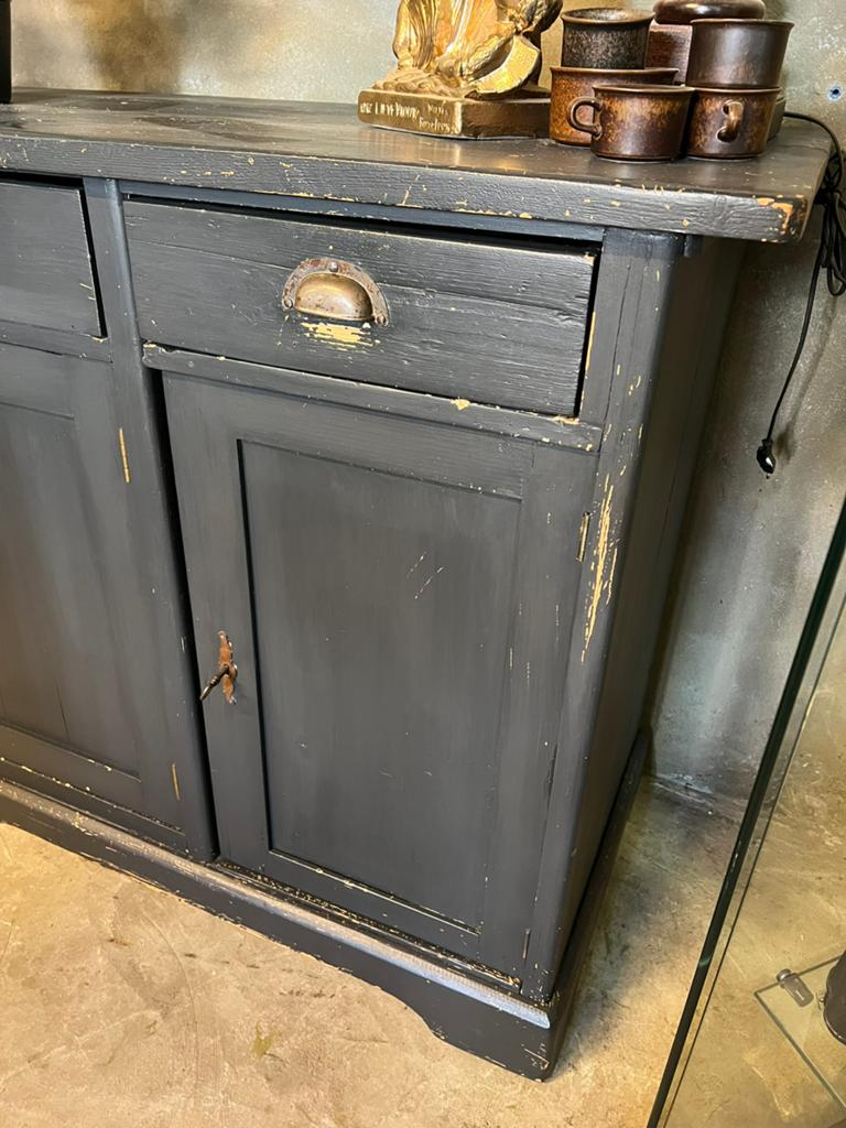 Antiek dressoir, groot met komgrepen, Huis en Inrichting, Kasten | Dressoirs, Ophalen, Zo goed als nieuw, 200 cm of meer, Nvt