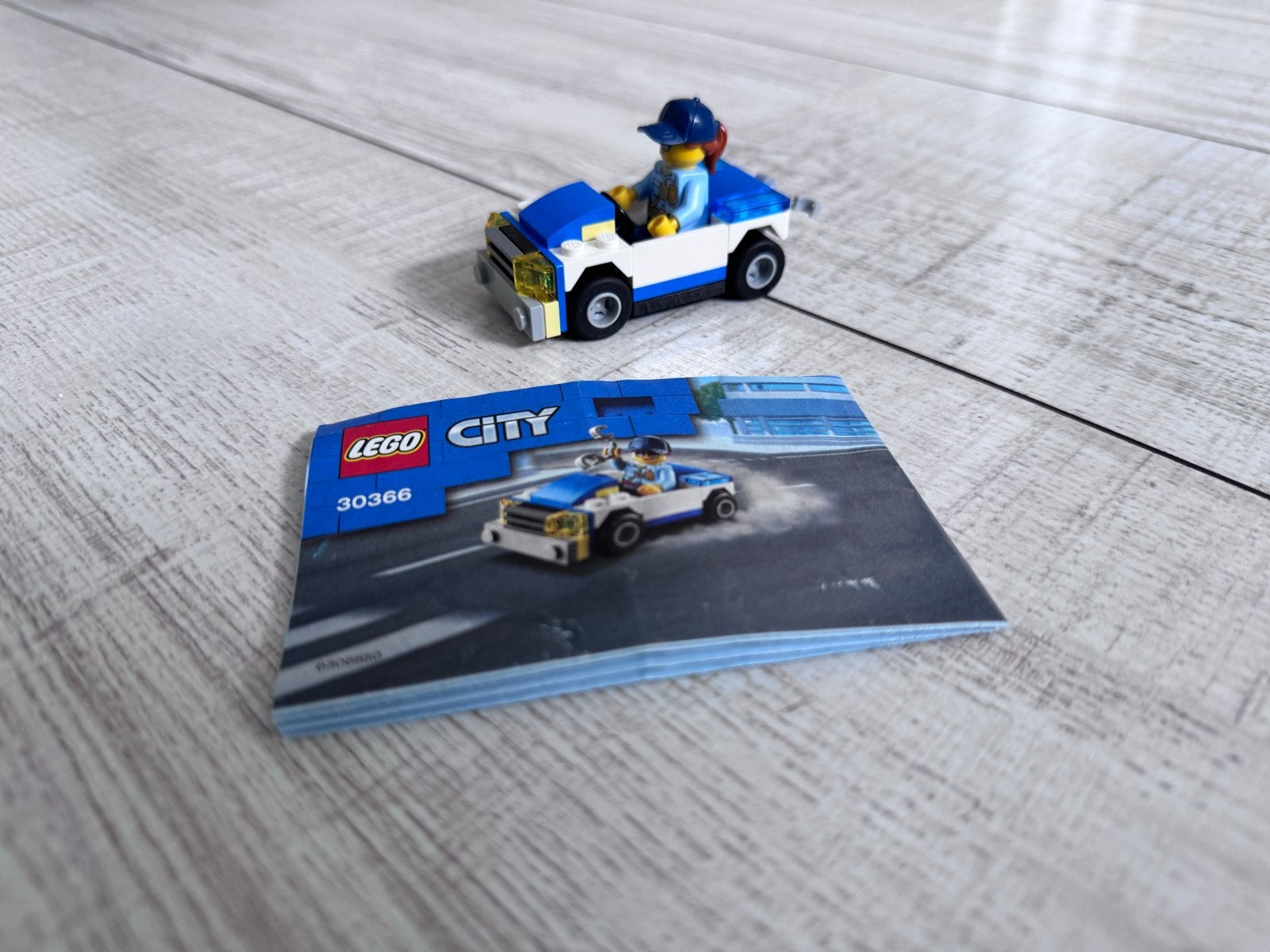 Lego City 30366 Politiewagen met minifiguur en instructies, City, Lego, Ophalen of Verzenden, Compleet
