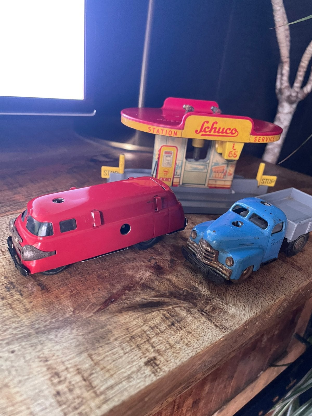 Vintage Schuco Varianto Set: Tankstation, Vrachtwagen, Auto, Ophalen of Verzenden, Gebruikt