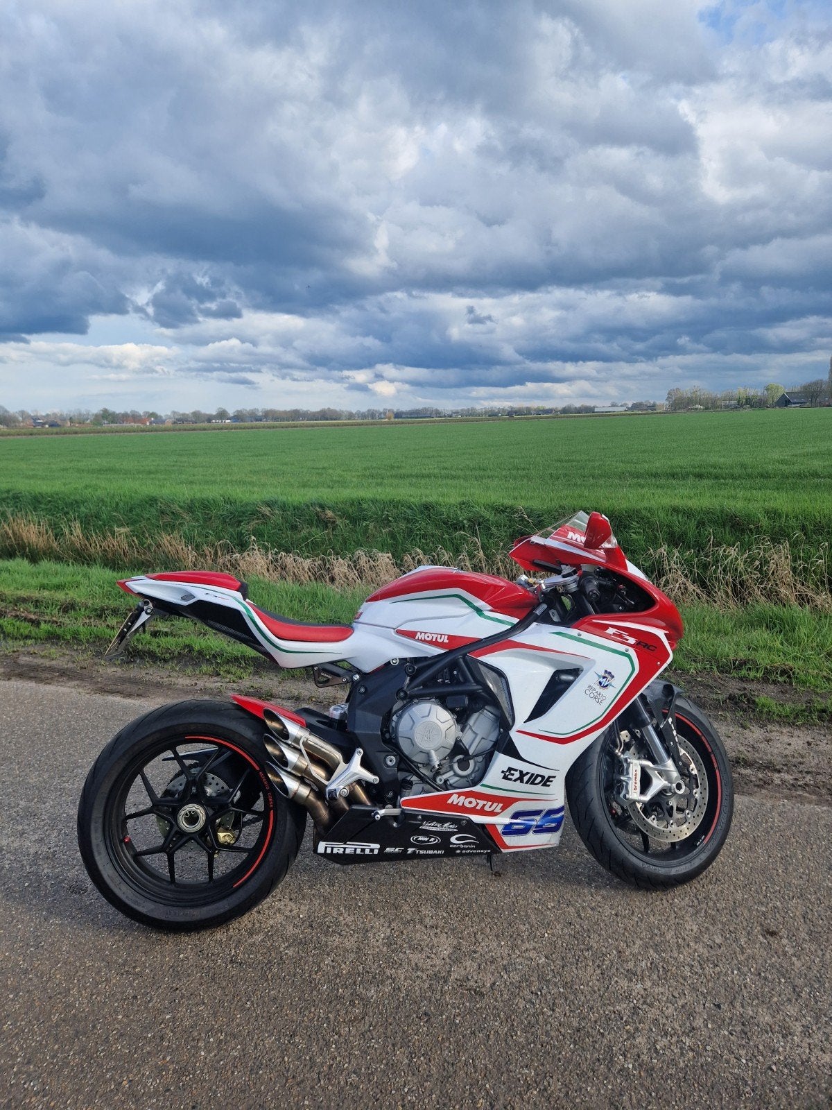 MV Agusta F3 675 RC – 2012 – Onderdelen te koop, Motoren, Bedrijf