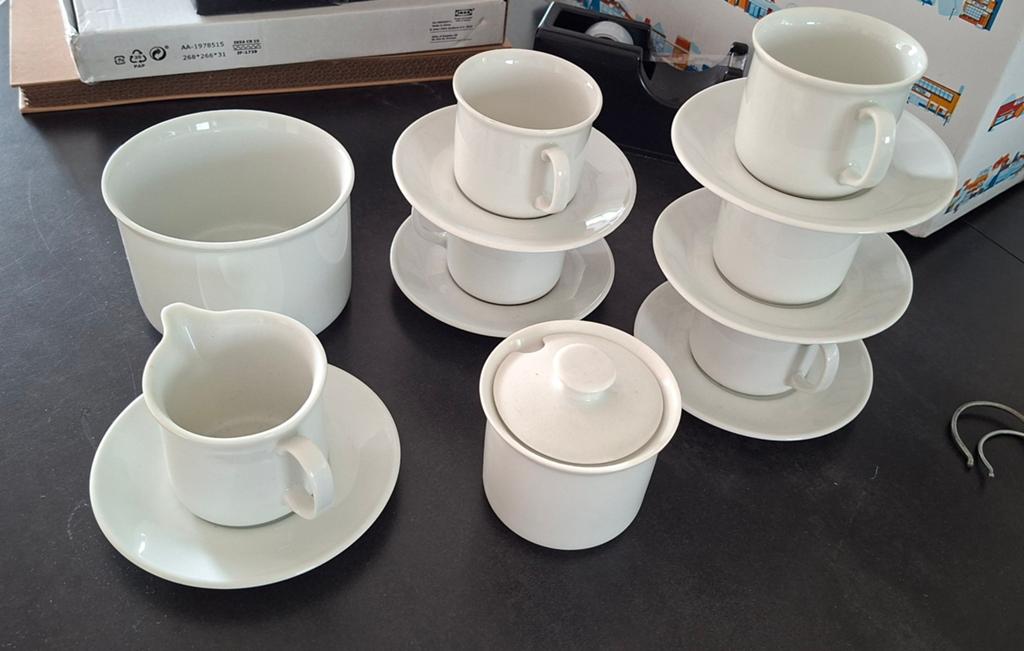 Servies Set van Kronester Bavaria, Ophalen, Zo goed als nieuw, Overige stijlen, Kop(pen) en/of Schotel(s)