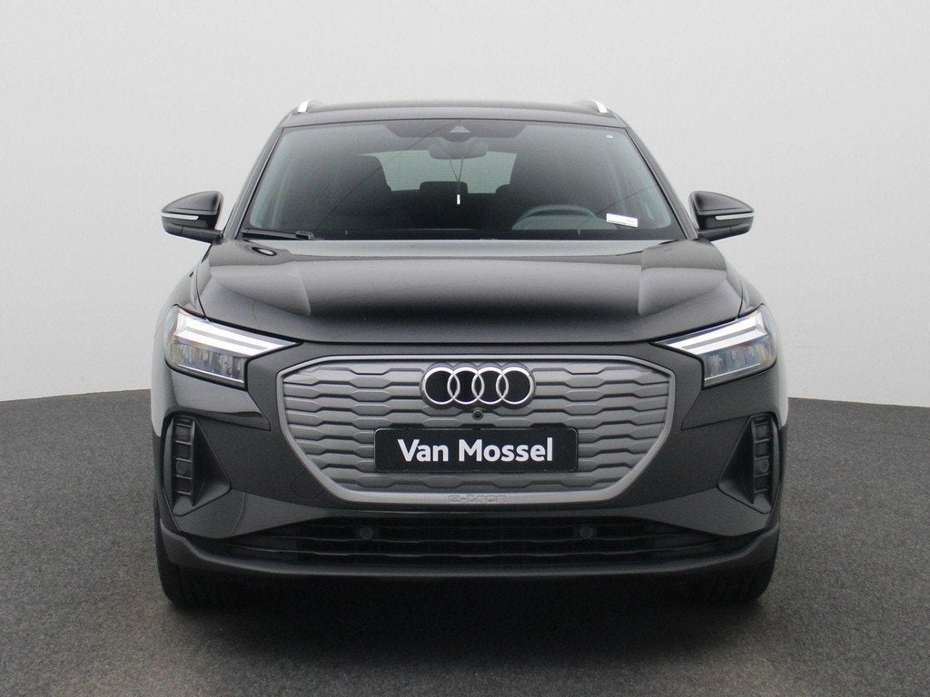 Audi Q4 e-tron 45 Edition 82 kWh l Climate control l Navigat, Auto's, Audi, 12 maanden, Gebruikt, 82 kWh, Zwart