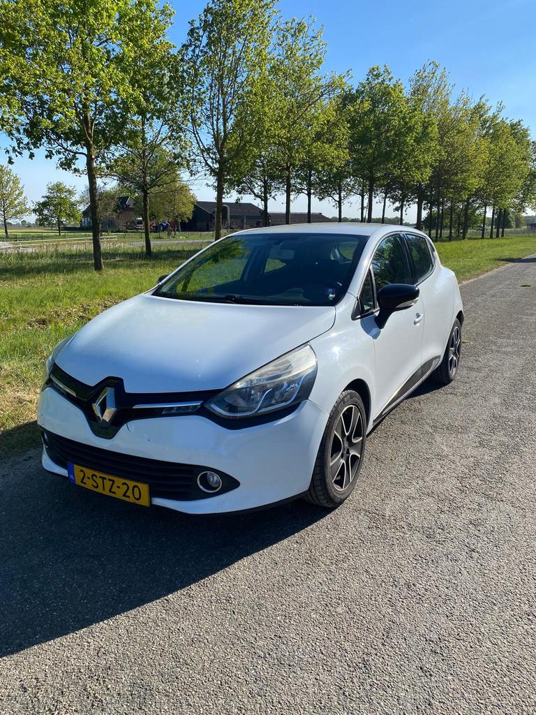 Renault Clio 0.9 TCe Dynamique sport, Auto's, Renault, Particulier, Clio, Adaptieve lichten, Airbags, Airconditioning, Bluetooth