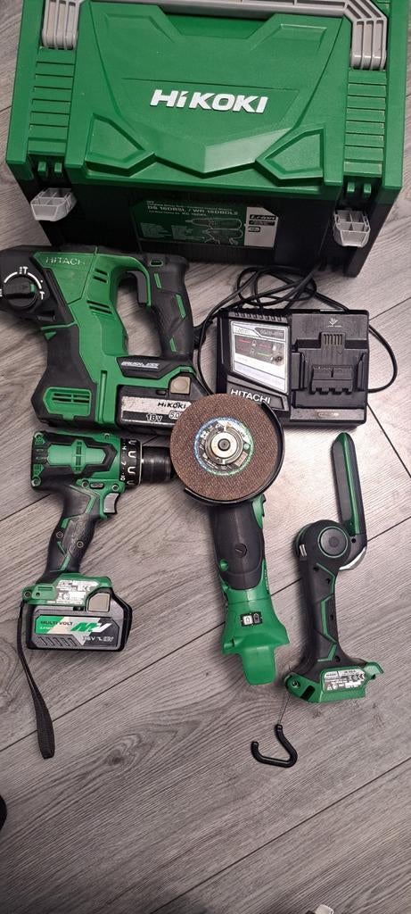Hikoki Hitachi 18V Accu Gereedschap Set met 2x 5.0Ah Accu, Ophalen of Verzenden, Gebruikt, Boor- en/of Breekhamer, Variabele snelheid