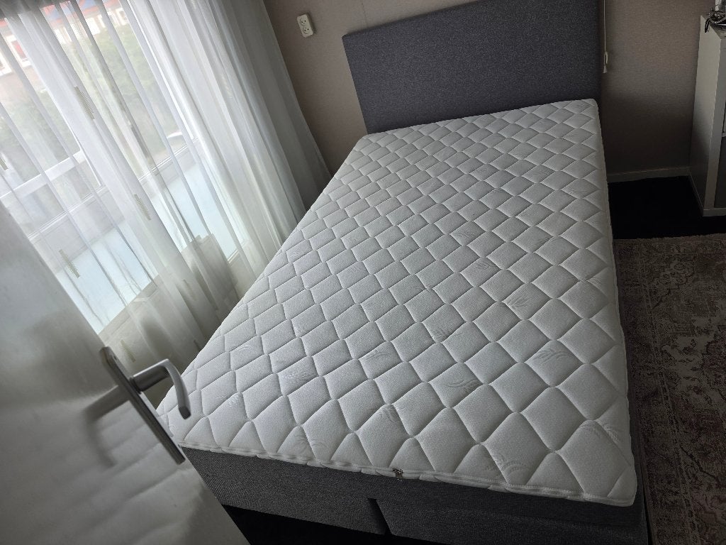 Bed 120200, Ophalen, Zo goed als nieuw, Twijfelaar, 120 cm