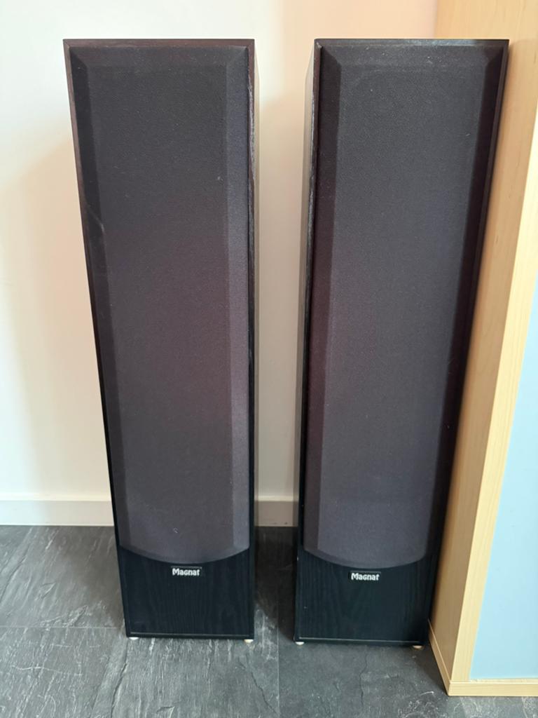 2x Magnat Tower Speakers refurbished