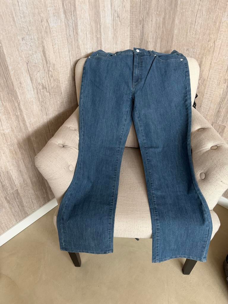 Nieuwe FST-ind spijkerbroek - W33, Ophalen of Verzenden, Nieuw, Blauw, W33 - W36 (confectie 42/44)