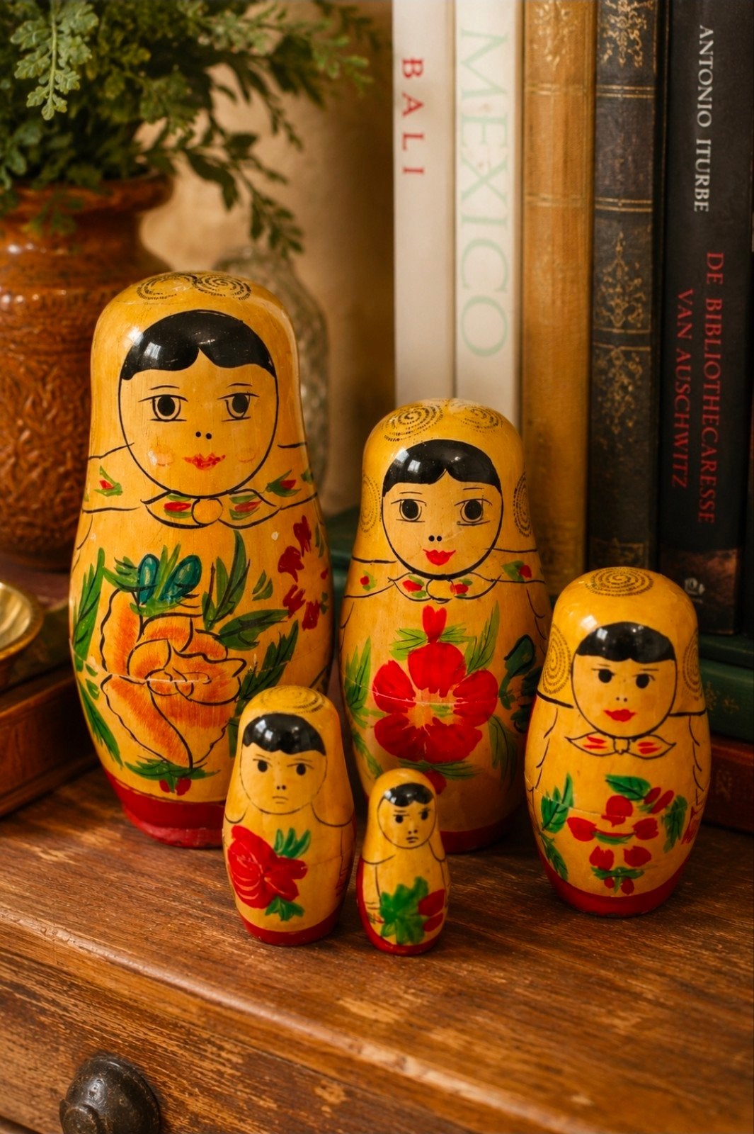 Vintage Matroesjka set - 5 handbeschilderde poppetjes, Ophalen of Verzenden, Gebruikt