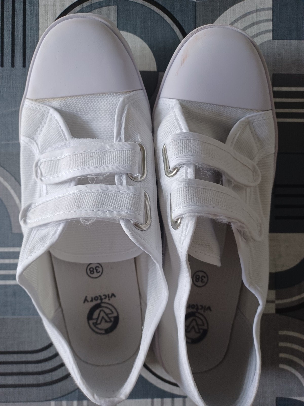 Gymschoenen maat 38., Ophalen of Verzenden, Zo goed als nieuw, Jongen of Meisje, Sportschoenen