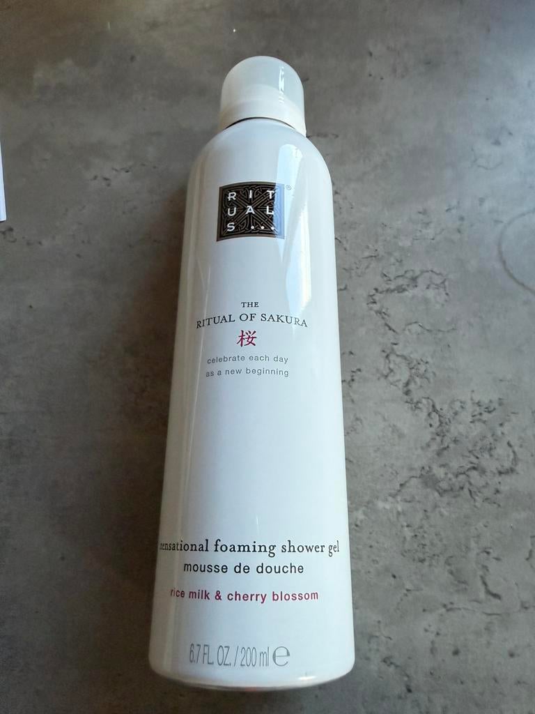 Rituals The Ritual of Sakura Foaming Shower Gel 200ml, Ophalen of Verzenden, Nieuw, Bad & Douche