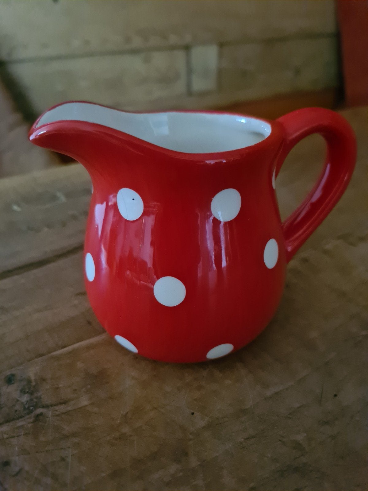Melkkannetje, rood met witte stippen., Ophalen of Verzenden, Overige stijlen, Overige typen