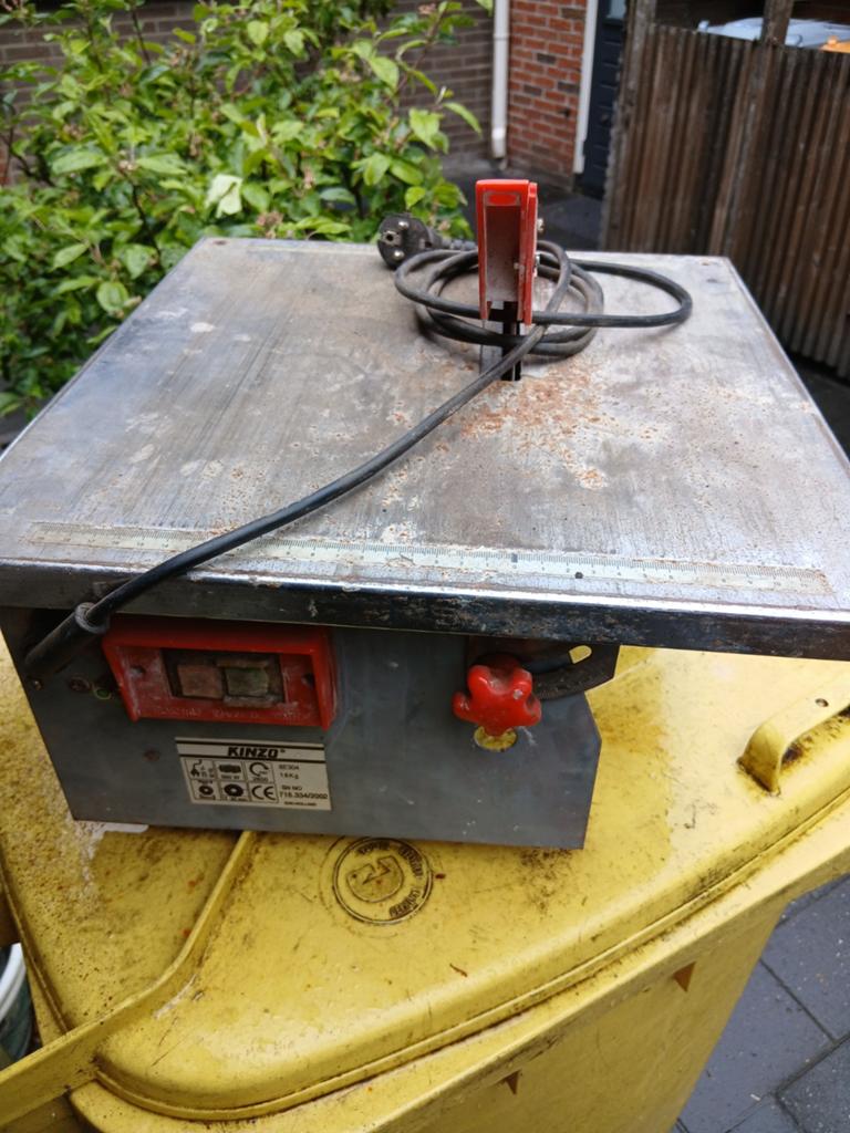 Tegelzaagje, Ophalen, Gebruikt, Minder dan 600 watt, 30 tot 70 mm