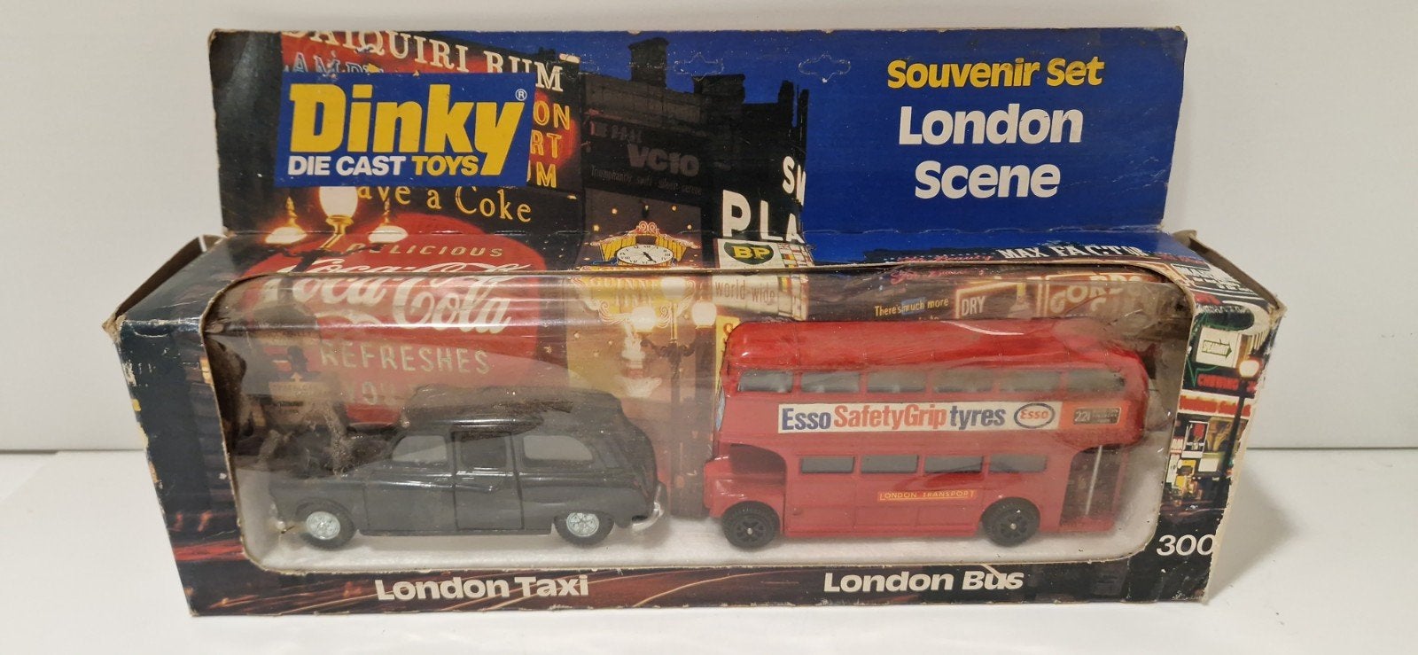 Dinky Toys Lindon Scene, Ophalen of Verzenden, Gebruikt, Bus of Vrachtwagen, Dinky Toys