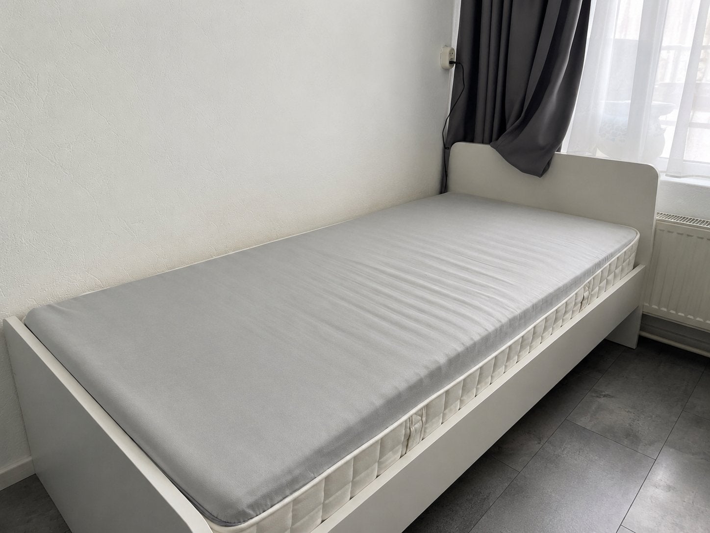 IKEA Eenpersoonsbed met lattenbodem, Huis en Inrichting, Slaapkamer | Bedden, Ophalen, Gebruikt, 90 cm, Eenpersoons