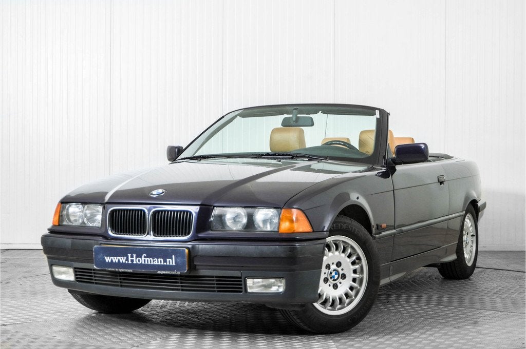 BMW 3 Serie Cabrio 318i Executive (bj 1996, automaat), Auto's, Achterwielaandrijving, 4 cilinders, Cabriolet, Leder