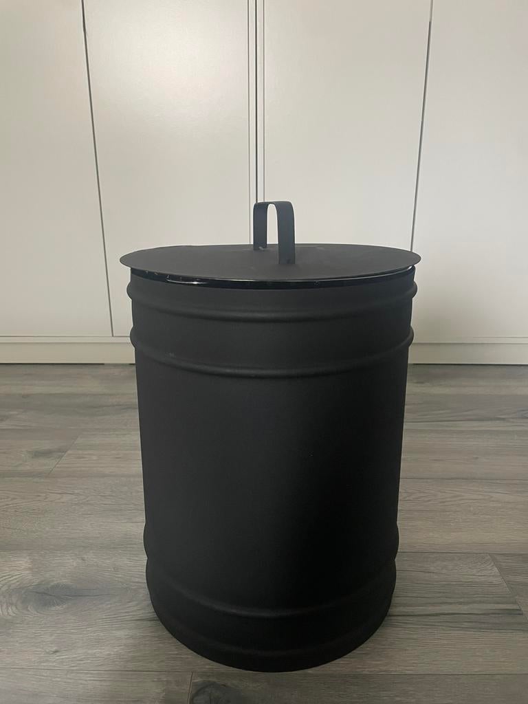 Vuurton met deksel - houtskool barbecue, Ophalen of Verzenden, Zo goed als nieuw