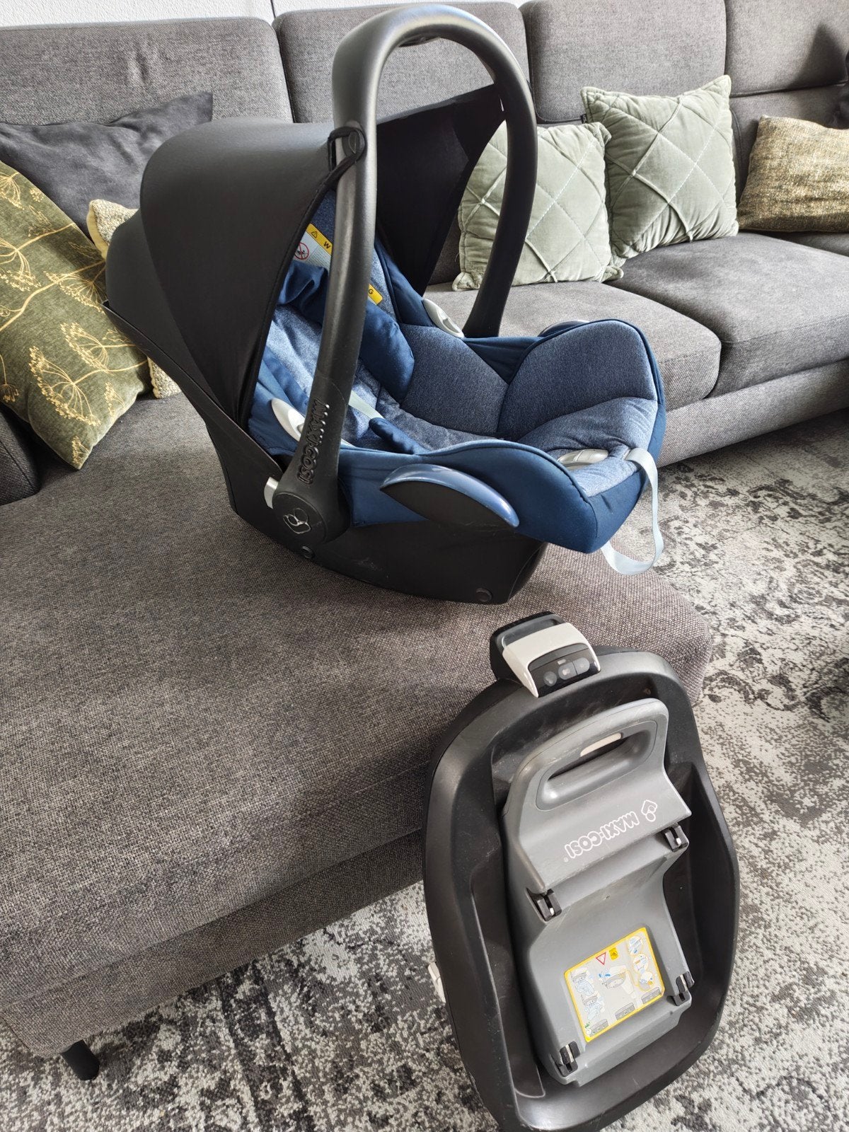 Maxi Cosi Cabriofix met Familyfix Isofixbase, Ophalen of Verzenden, Zo goed als nieuw, Isofix, 0 t/m 13 kg