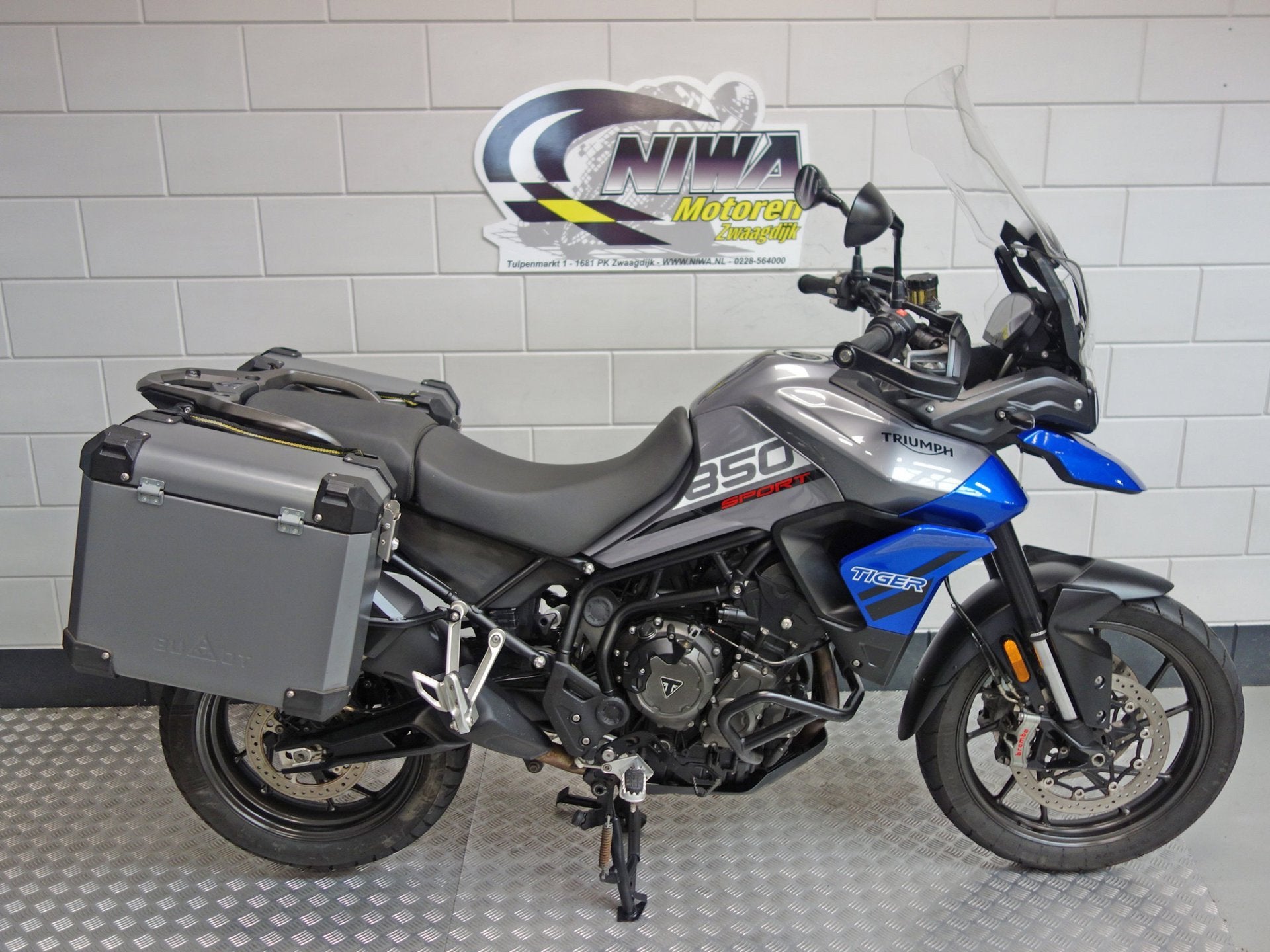 Triumph Tiger 850 Sport, Motoren, 888 cc, ABS, Meer dan 35 kW, Toermotor