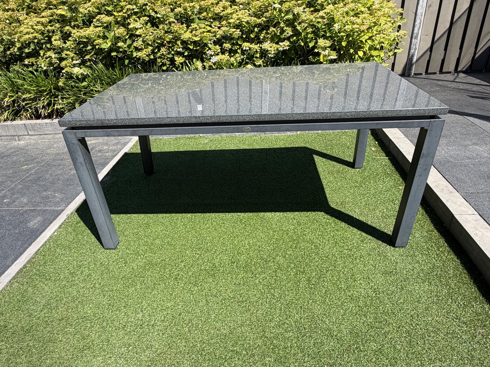 Hartman tuintafel met granieten blad 160 x 90 cm, Ophalen of Verzenden, Gebruikt, Rechthoekig, Metaal